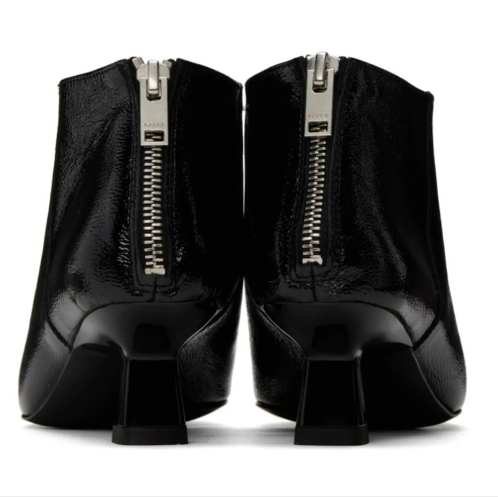 New Ganni Soft Pointy Crop Naplack Back Zip Kitten Heel Black Boots Size 8 US - Picture 7 of 9